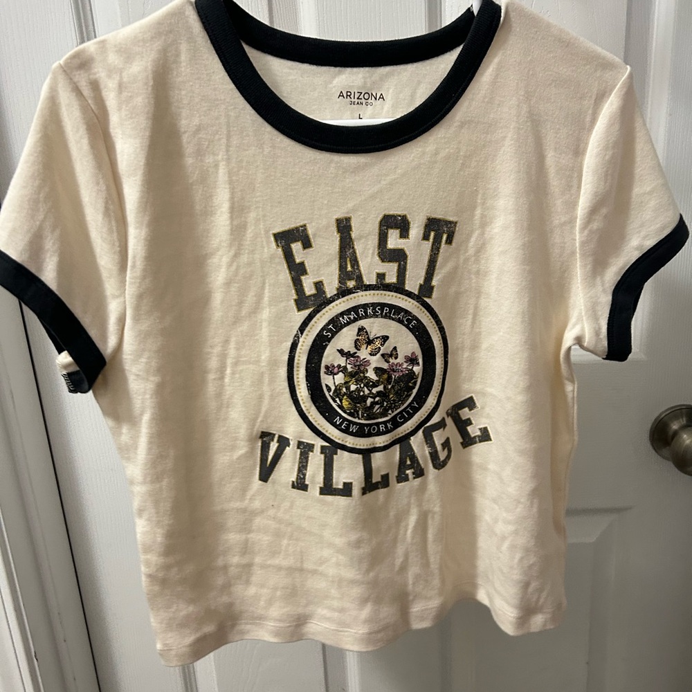 Arizona Jean Company Cream and Black Kids T-Shirt